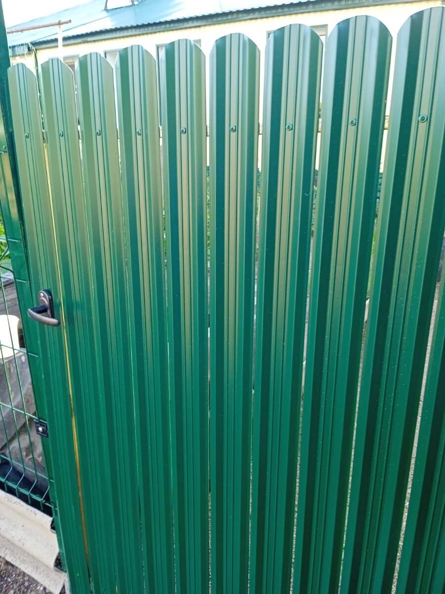 Калитка из штакетника ЭКО-М RAL6005/6005 Зеленый Мох двусторонний фото 2 в Осинцево