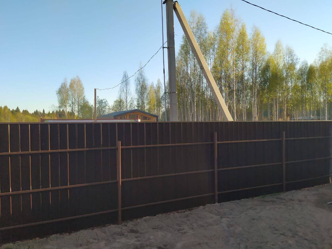 Забор из металлосайдинга ЕВРО-БРУС 25м Темный Каштан 3D Принтек фото 5 в Осинцево