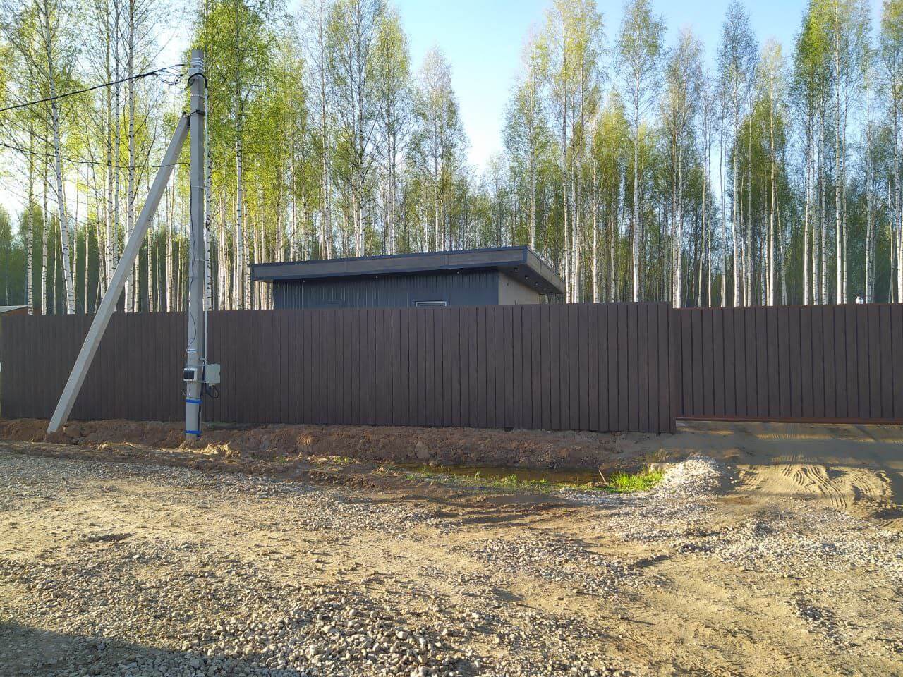 Забор из металлосайдинга ЕВРО-БРУС 25м Темный Каштан 3D Принтек фото 1 в Осинцево