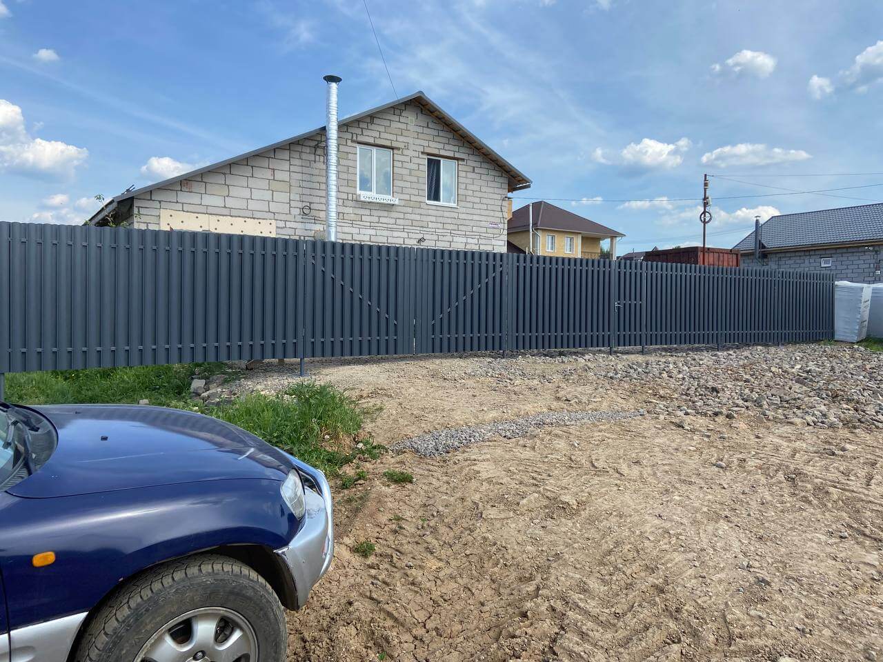 Забор из евроштакетника 16м RAL7024 Серый Графит фото 5 в Осинцево