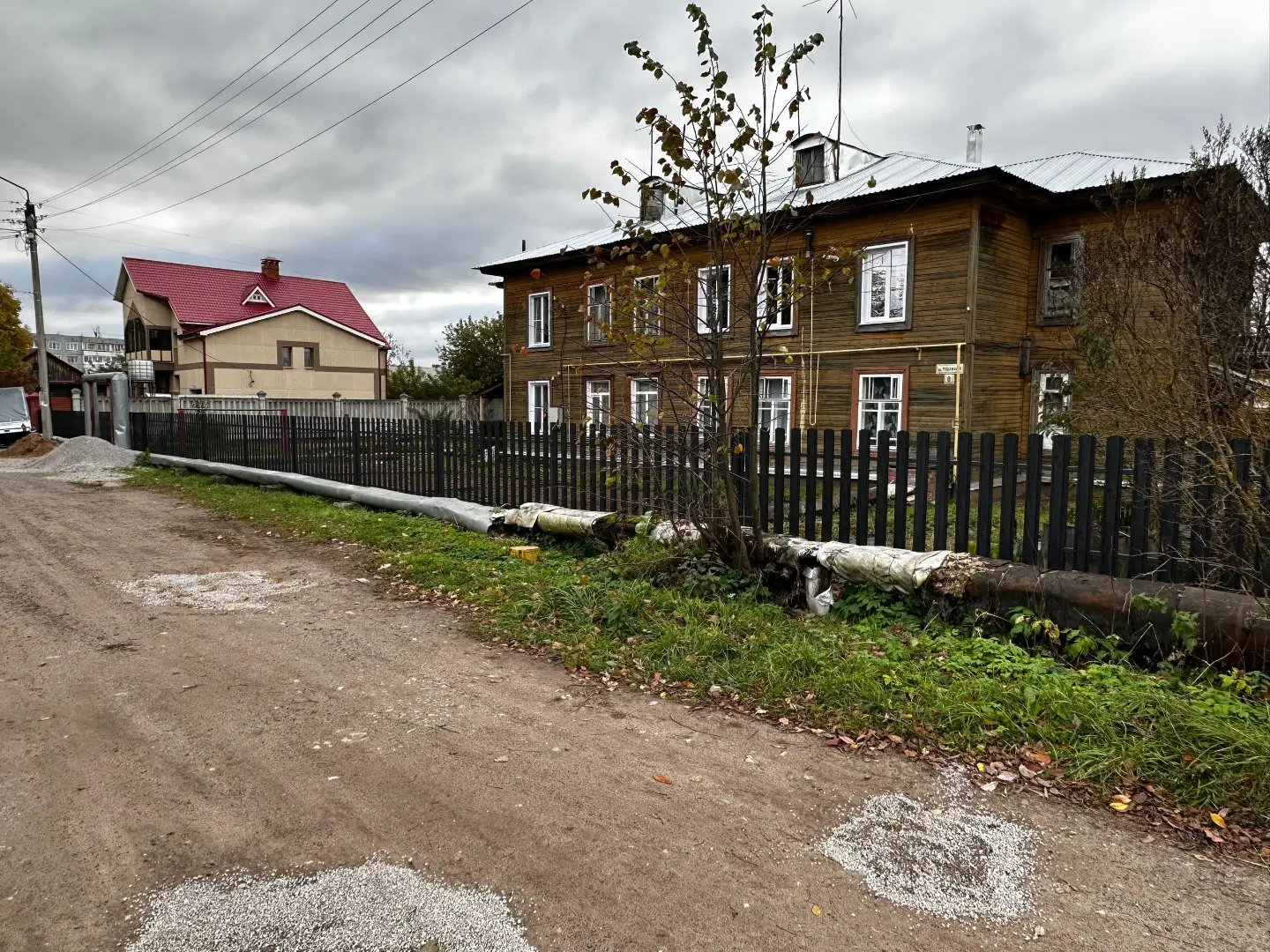 Забор из евроштакетника 63м Черное Дерево 3D Принтек фото 2 в Осинцево