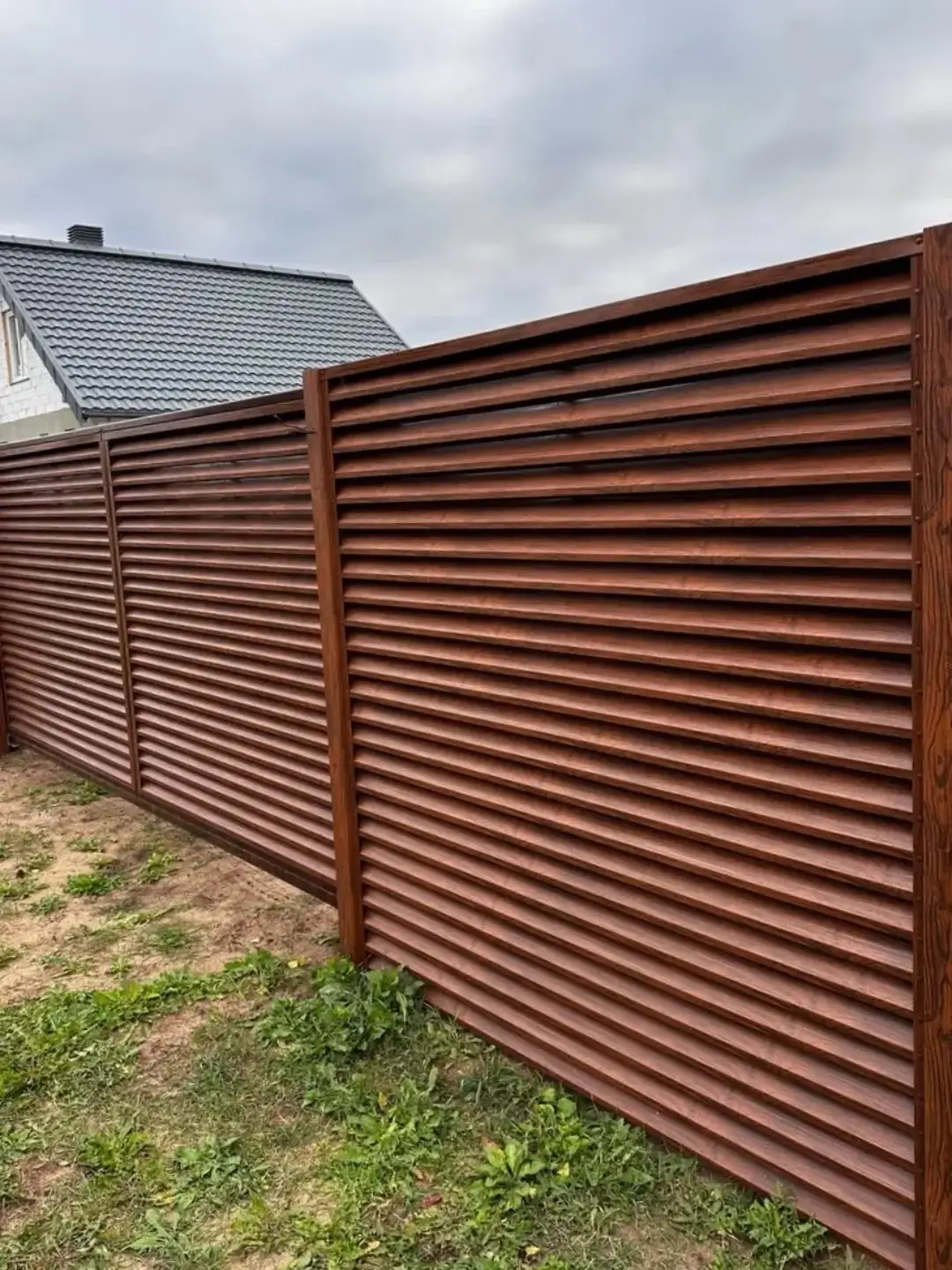 Забор-жалюзи из ламелей ЭКО-Z 58м Темный Дуб 3D Принтек фото 1 в Осинцево