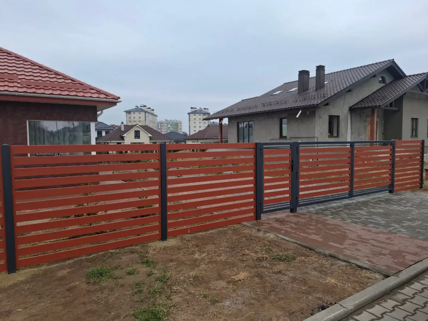 Забор-ранчо из металлопланкена 18м RAL8004 Терракотовый в Осинцево